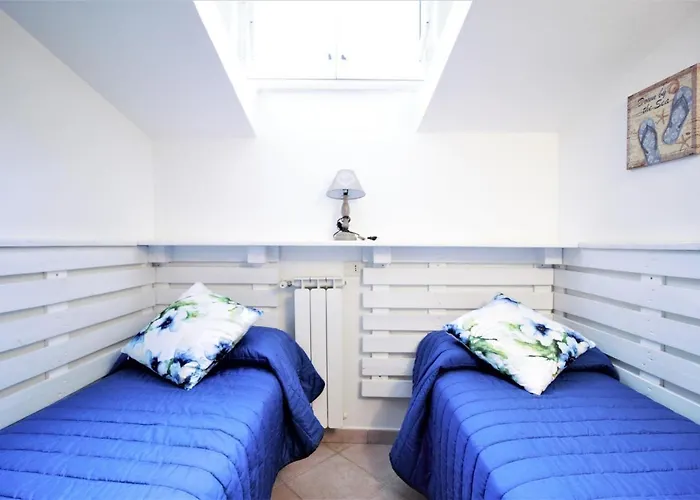 Holidaycasa Macca - Confortevole E Con Vista Mare Lägenhet *