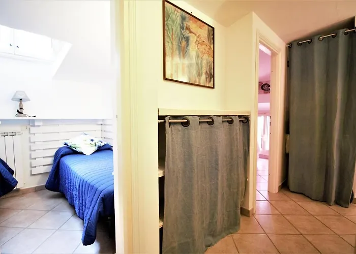 Lägenhet Holidaycasa Macca - Confortevole E Con Vista Mare